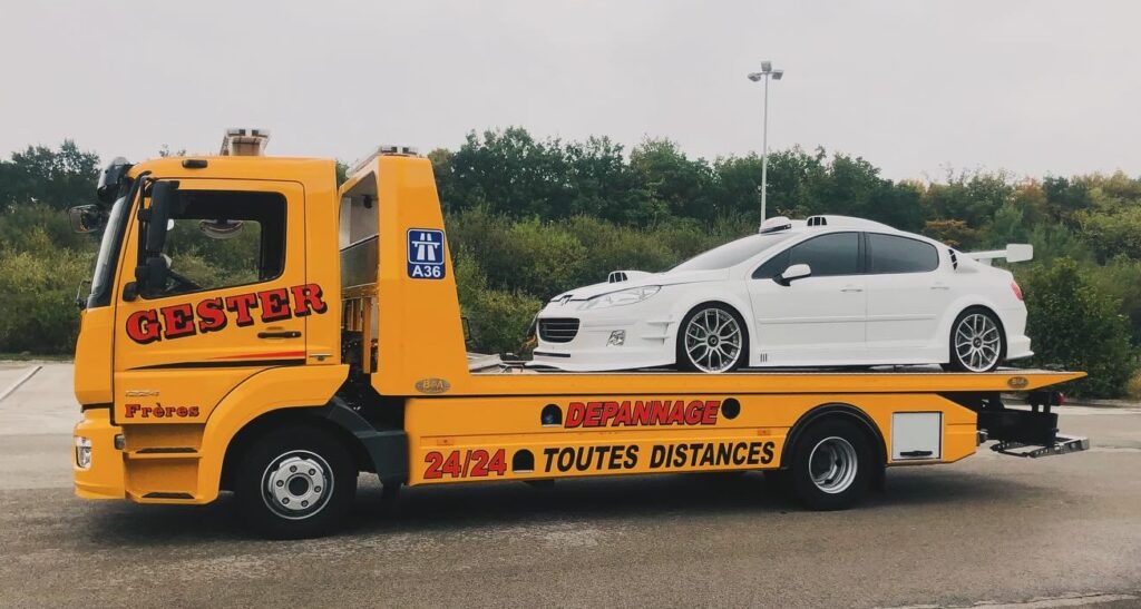 Remorquage avec MERCEDES ATEGO 1224R