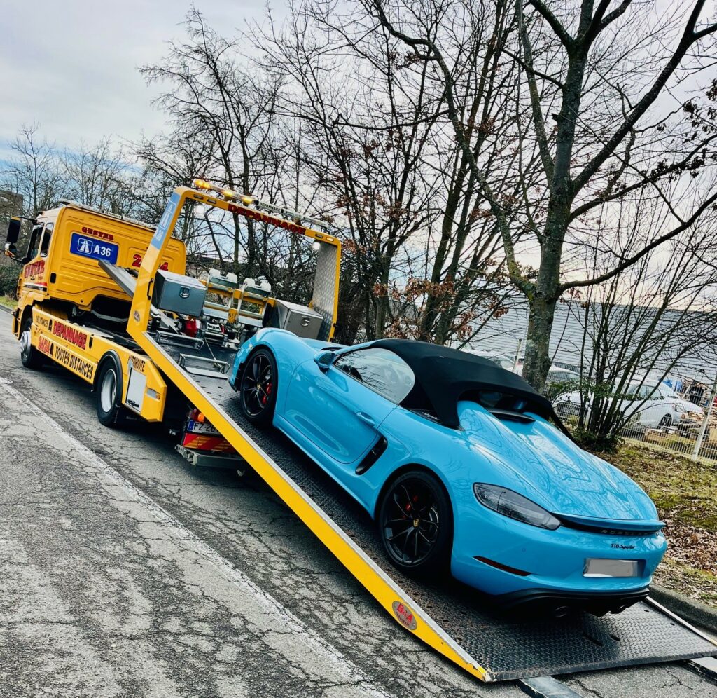 Remorquage avec MERCEDES ATEGO 1227