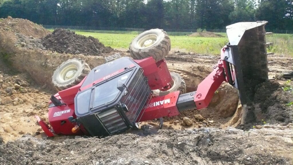 Grutage avec remorqueuse RENAULT 8×4