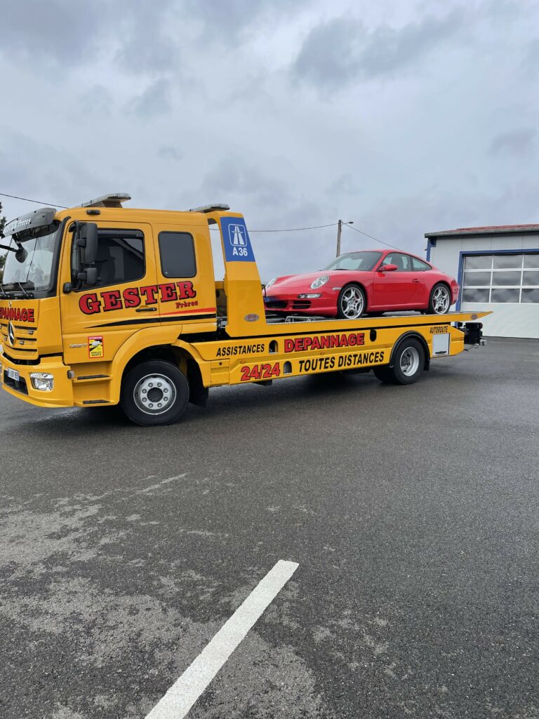 Remorquage avec MERCEDES ATEGO 1227